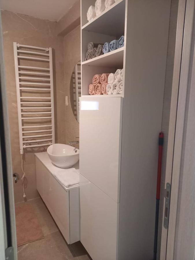 Lux Apartment Jovanovic Tivat Exterior foto