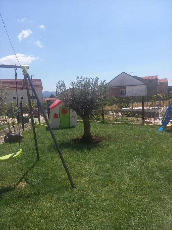 Lux Apartment Jovanovic Tivat Exterior foto